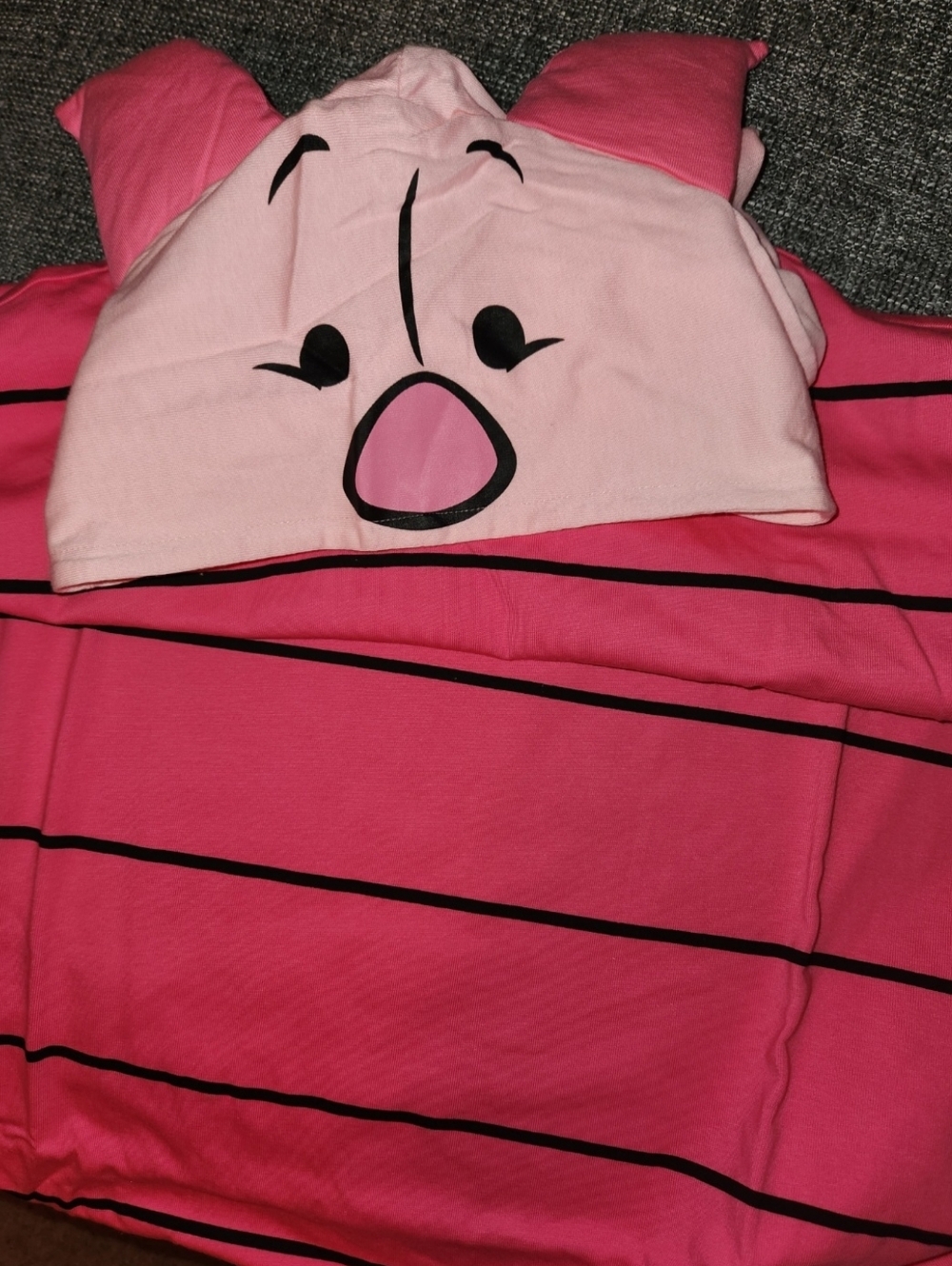 Winnie The Pooh- Piglet- Hooded Short-Sleeve Stripe Top
